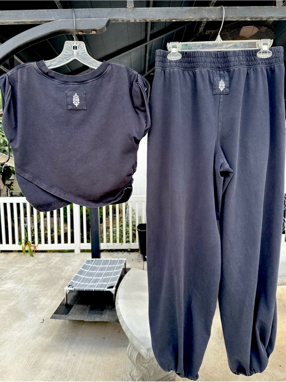 FREE PEOPLE HOT SHOT DARK NAVY BLACK CROSSOVER SET SIZE MEDIUM LIKE NEW!! - Picture 4 of 6